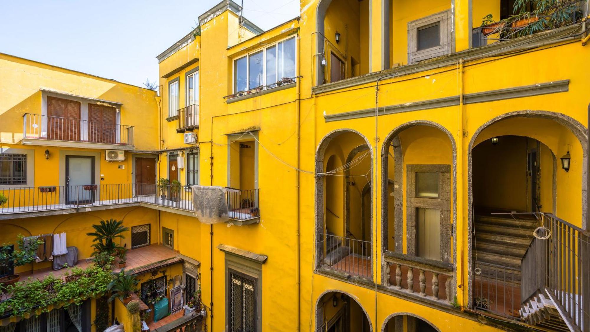 Palazzo Mormando - Modern Apartment Nápoles Exterior foto